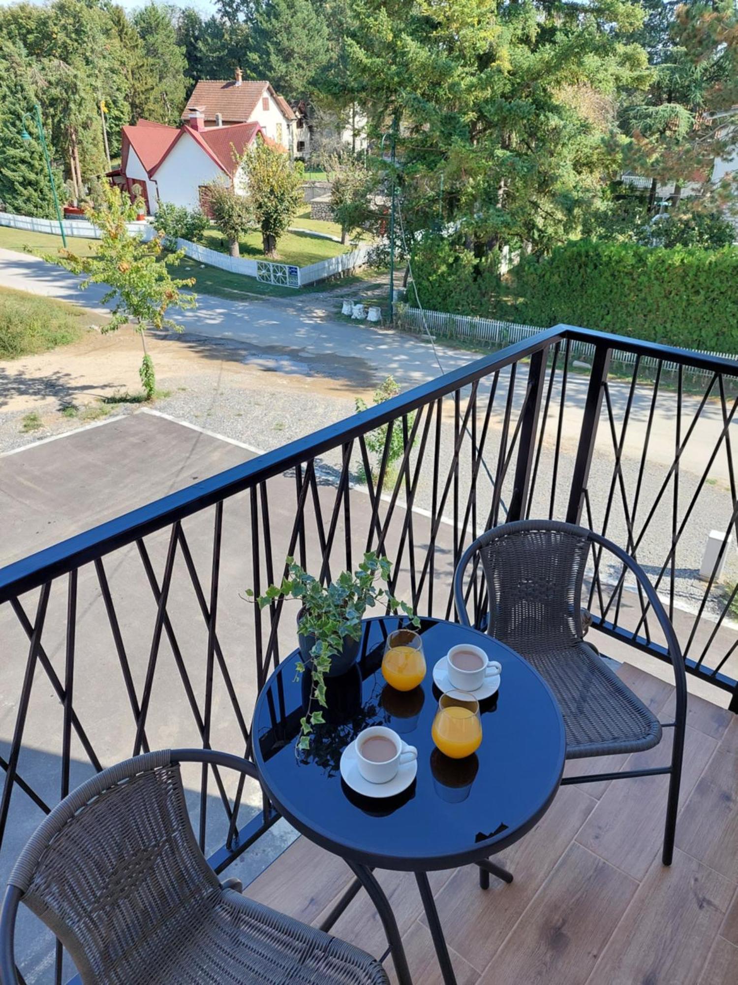 Apartmani Zivkovic Veliko Gradište Exterior foto